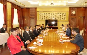黄溪连大使向部分菲华社团宣介中国共产党第二十次全国代表大会